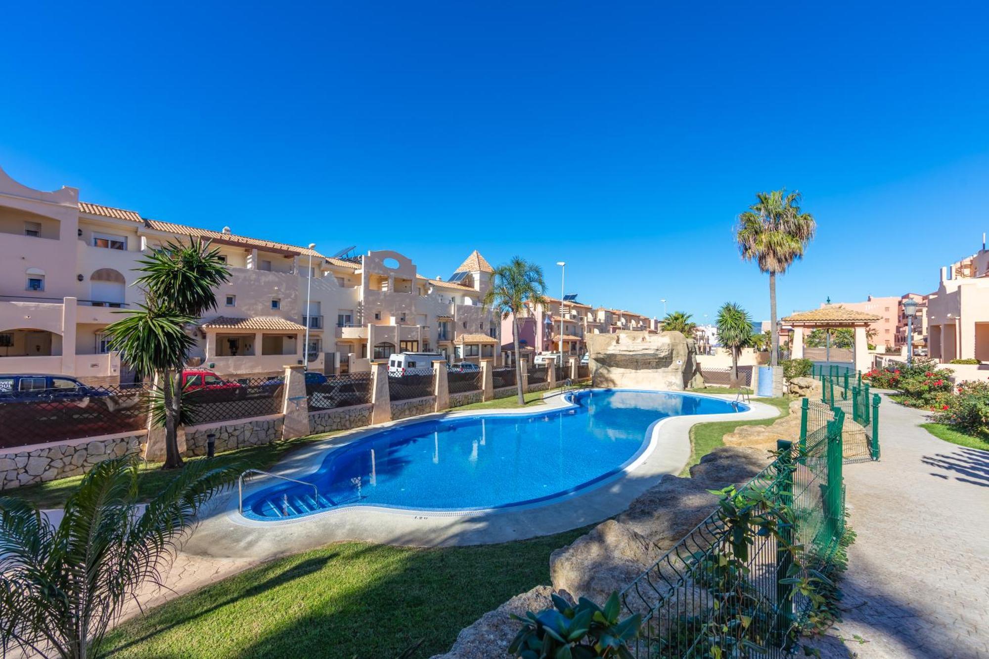 Surf Apartment - Wifi - Parking - Swimming Pool - Patio - Garden Tarifa Dış mekan fotoğraf