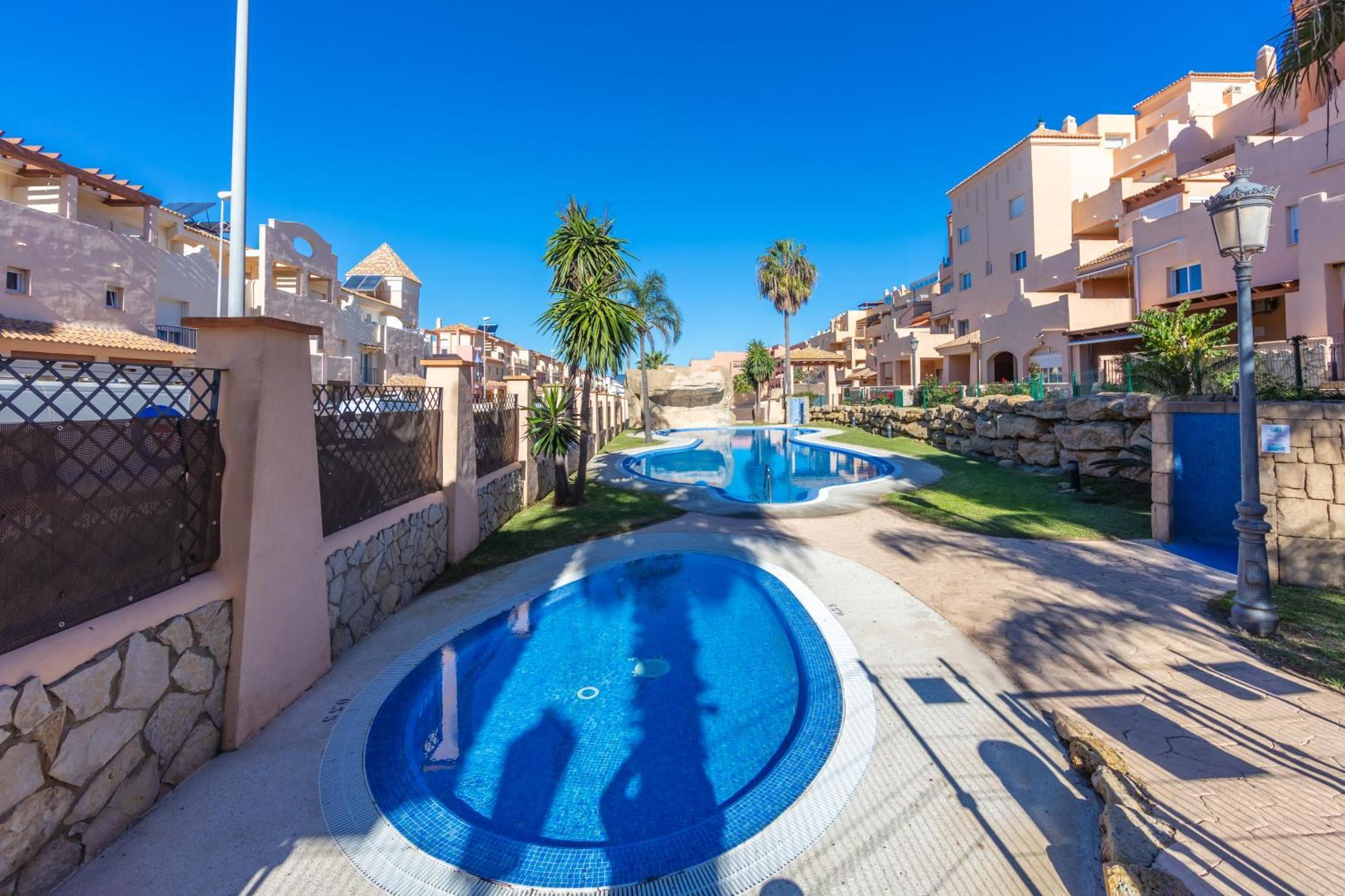 Surf Apartment - Wifi - Parking - Swimming Pool - Patio - Garden Tarifa Dış mekan fotoğraf
