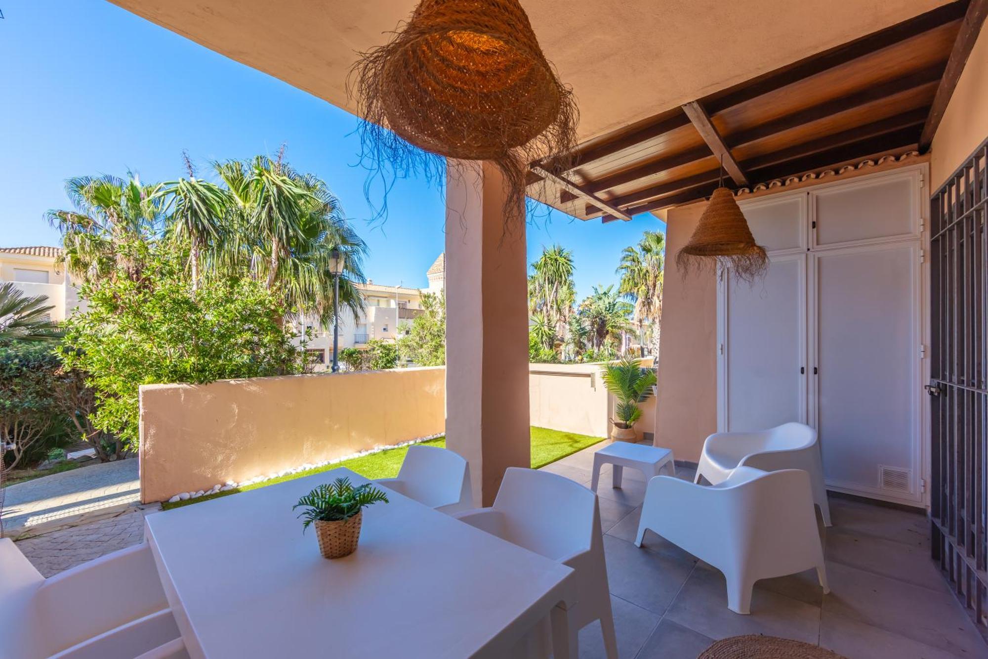 Surf Apartment - Wifi - Parking - Swimming Pool - Patio - Garden Tarifa Dış mekan fotoğraf